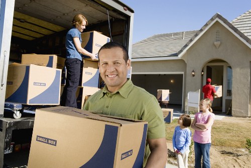 Commercial and residential removal services in Maidavale