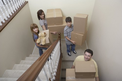 Local Maidavale removalists packing household items safely for relocation